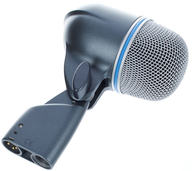 Shure Beta 52 Supercardioid Bass Drum mic