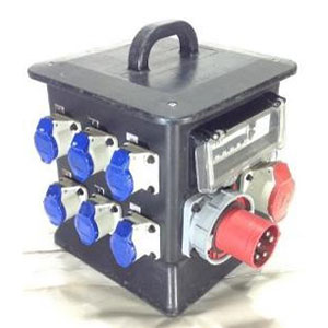 63A/3 > 6x 16A, 3x 32A, 1 x 32A/3 (IP64, Indvidual RCDs/MCBs) [DIS28C]